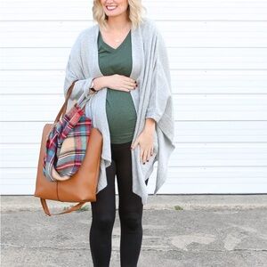 Isabel Maternity by Ingrid & Isabel Light Gray Poncho